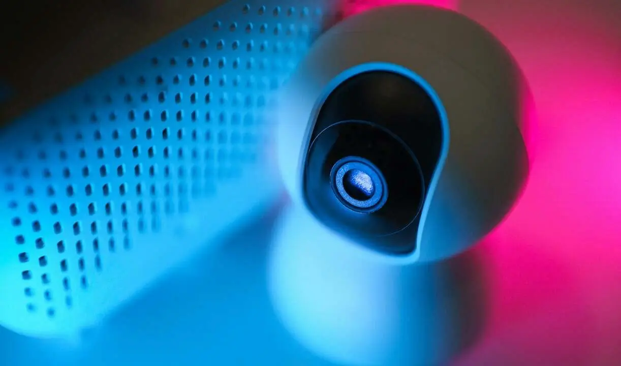 Intelligente Haussicherheit mit KI und Smart Home-Systeme